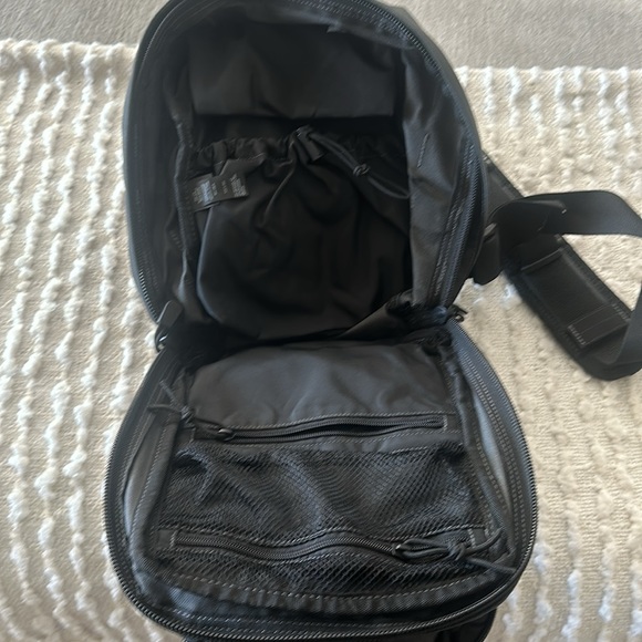 511 Tactical Backpack - Picture 4 of 8